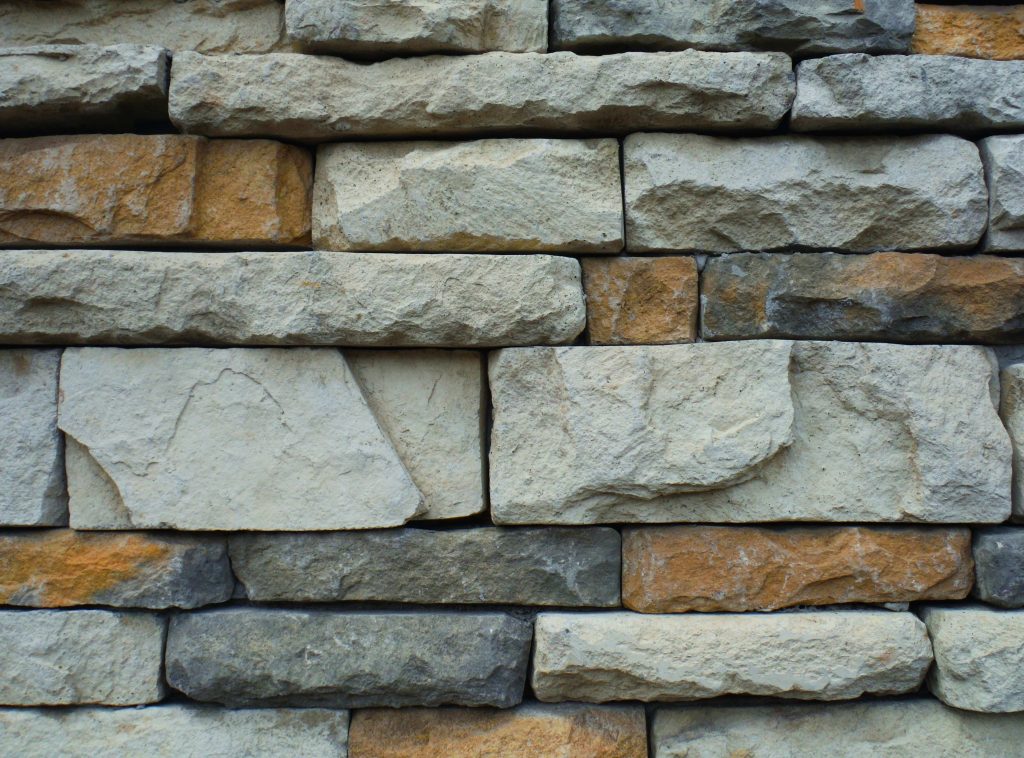 stacked stone for landscaping retaining walls and garden walls