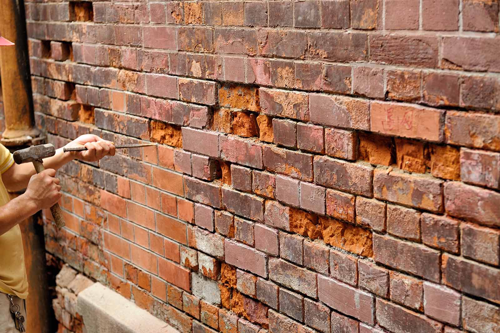 brickwork maintenance needs signs of brick deterioration on wall