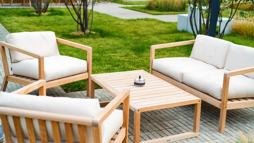 Transforming Your Outdoor Space: A Comprehensive Guide to Modern Patio Design in 2024